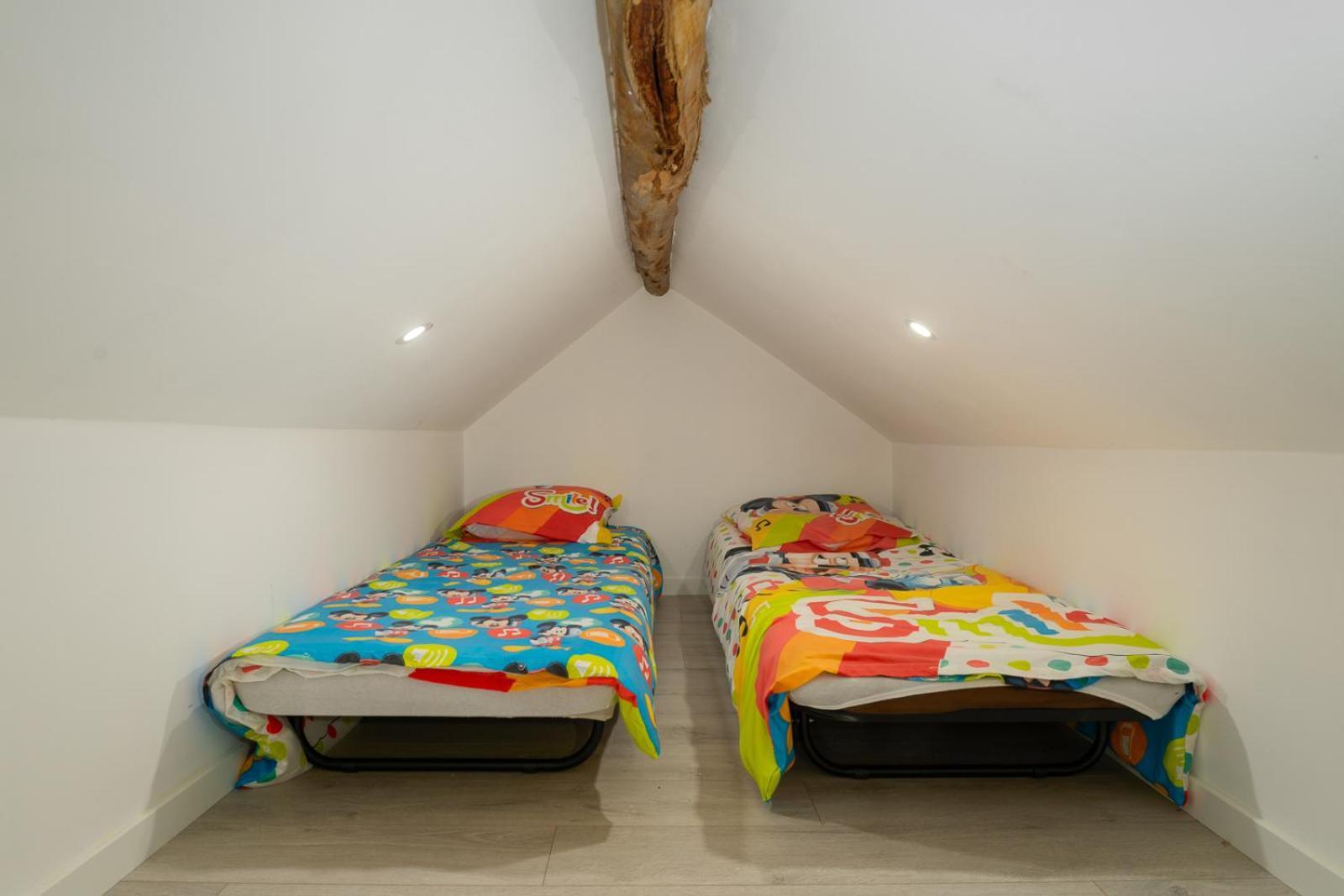 Casa Do Vale Cabo Hotel Olival ภายนอก รูปภาพ